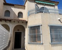 Resale - Townhouse / Duplex / Corner - Jacarilla - Comunidad Valenciana