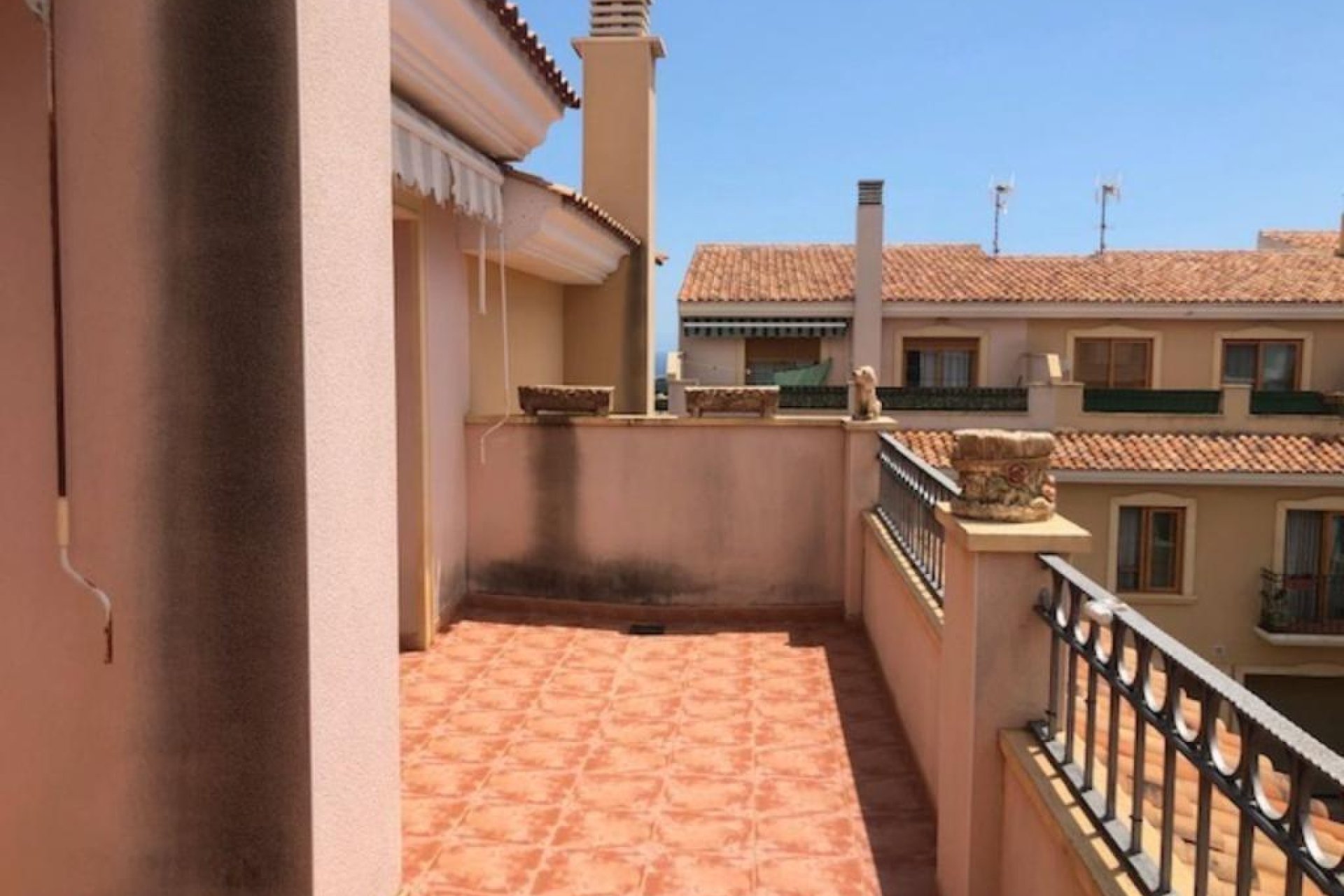 Resale - Townhouse / Duplex / Corner - La Nucía - town
