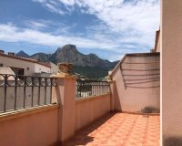 Resale - Townhouse / Duplex / Corner - La Nucía - town