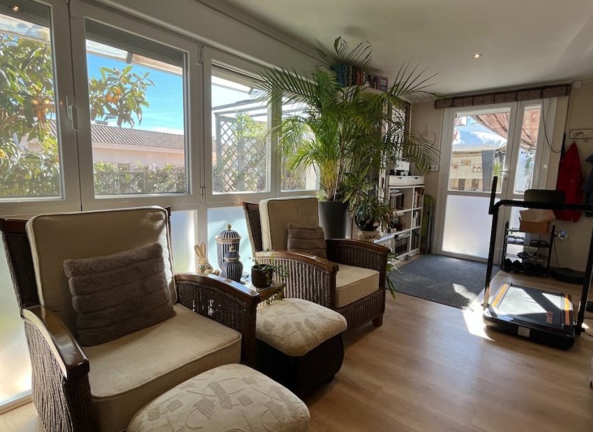 Resale - Townhouse / Duplex / Corner - La Nucía - Urbanizaciones