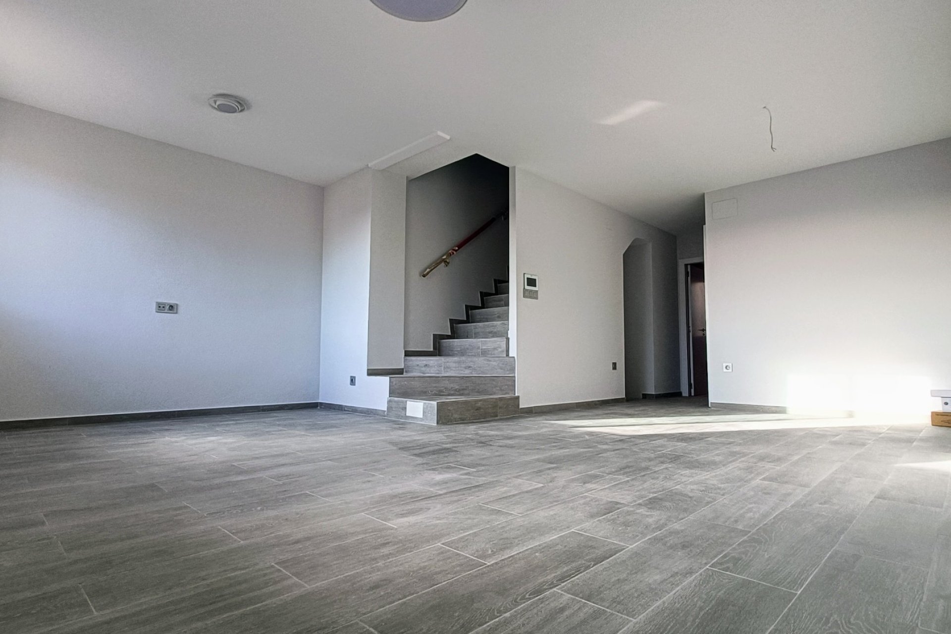 Resale - Townhouse / Duplex / Corner - La Romana