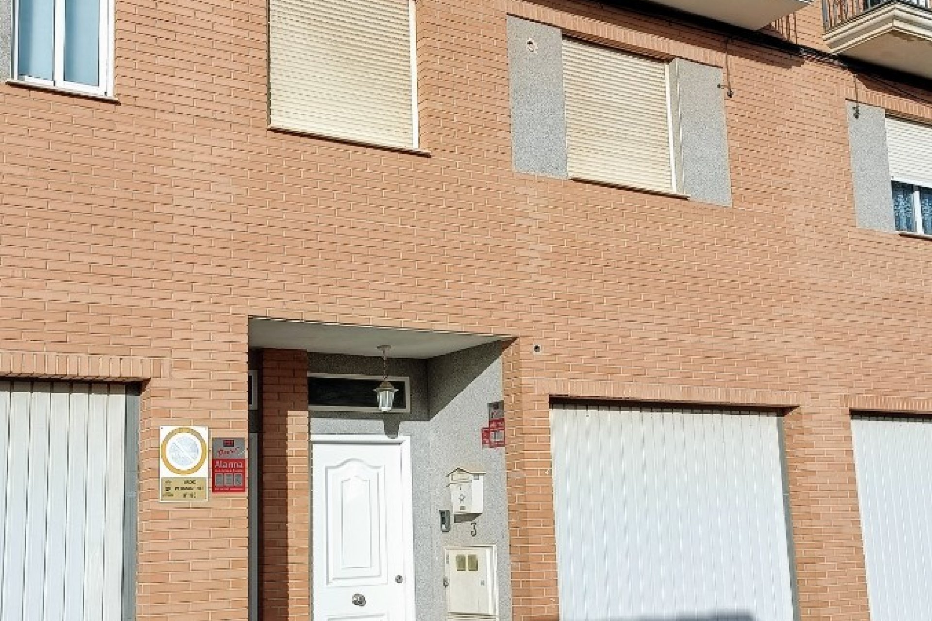 Resale - Townhouse / Duplex / Corner - La Romana