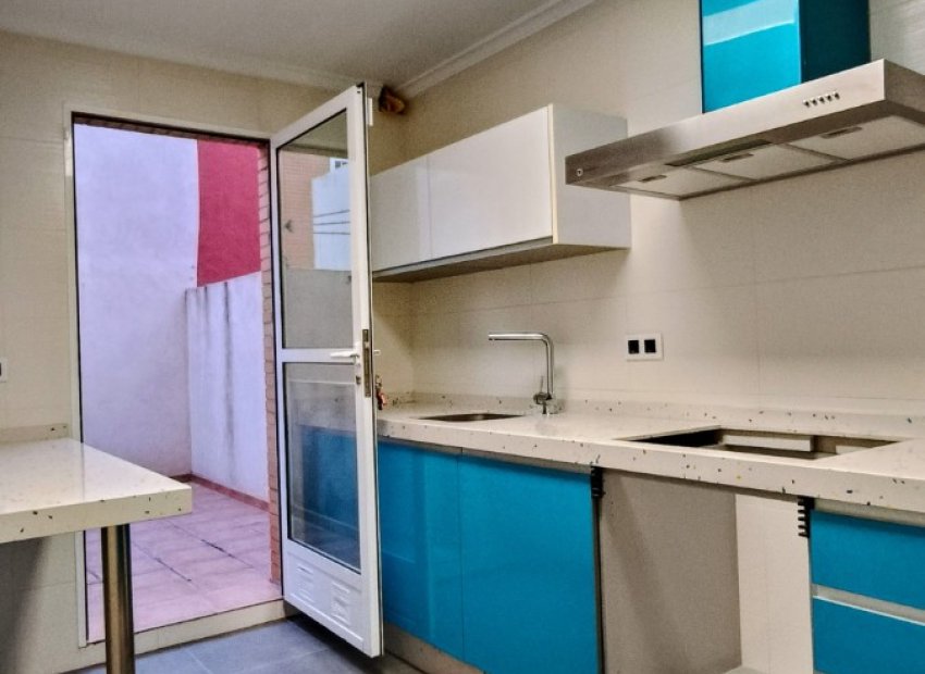 Resale - Townhouse / Duplex / Corner - La Romana