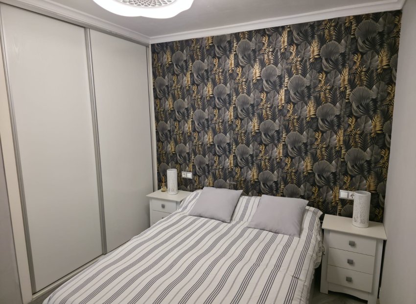 Resale - Townhouse / Duplex / Corner - La Torreta - Torrevieja