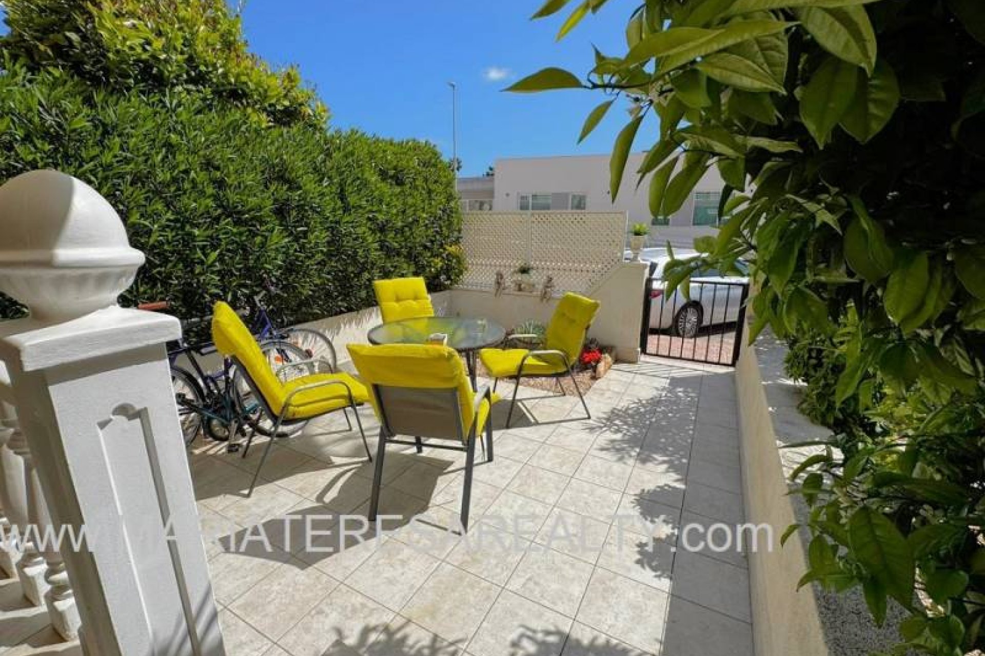 Resale - Townhouse / Duplex / Corner - Los Alcázares - Gated complex Playa I