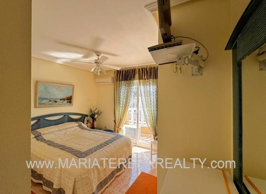 Resale - Townhouse / Duplex / Corner - Los Alcázares - Gated complex Playa I