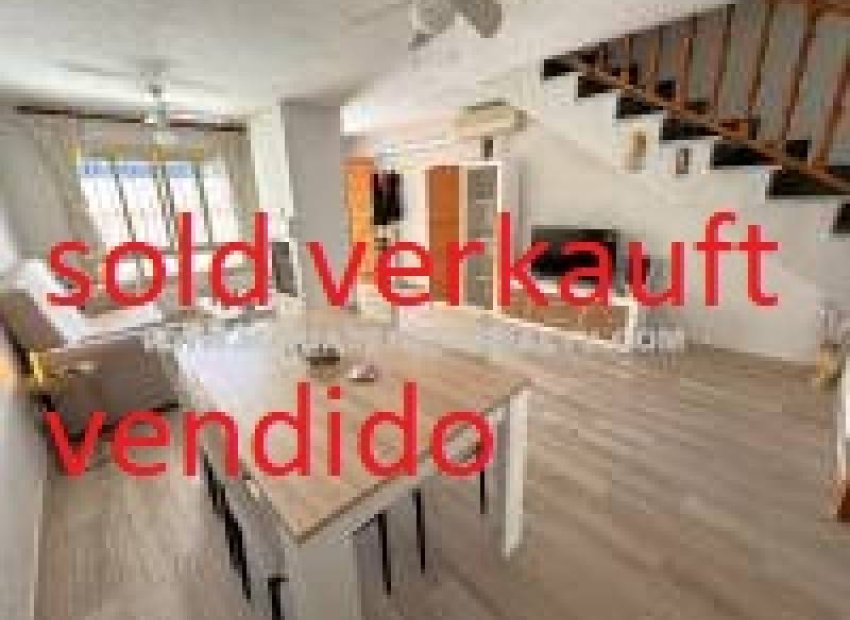 Resale - Townhouse / Duplex / Corner - Los Alcázares