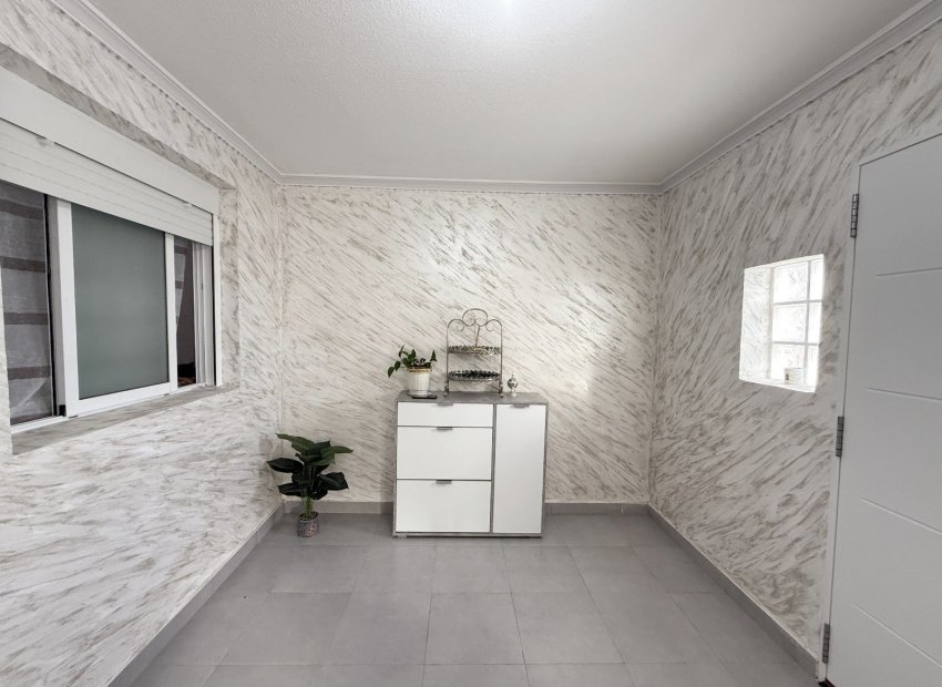 Resale - Townhouse / Duplex / Corner - Los Alcázares