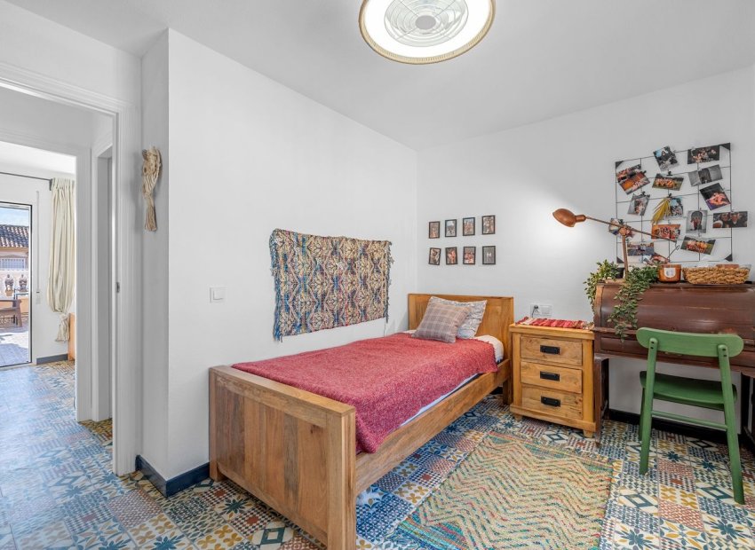 Resale - Townhouse / Duplex / Corner - Los Alcázares