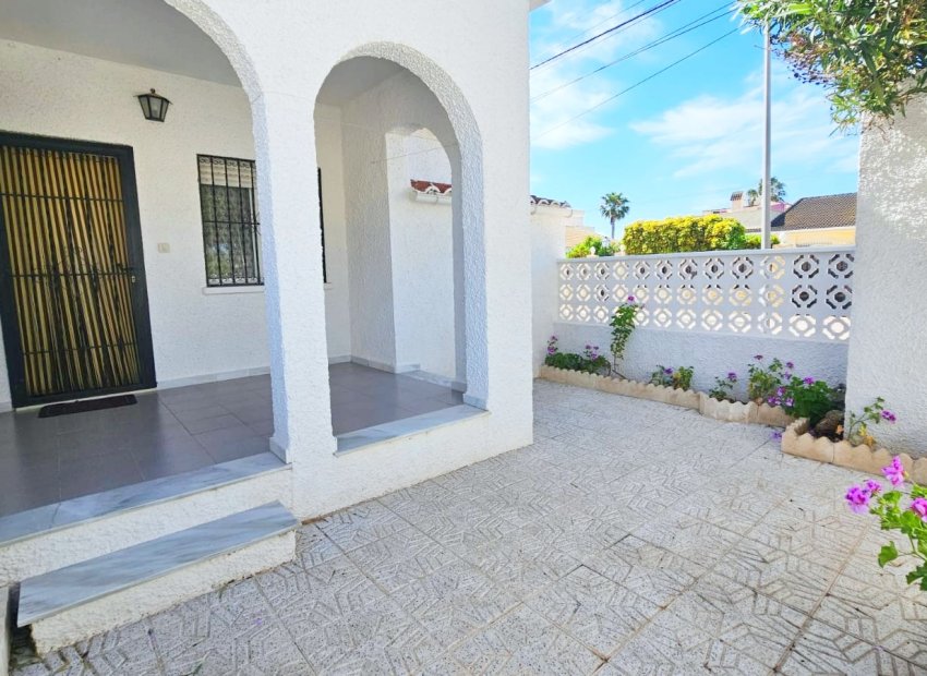 Resale - Townhouse / Duplex / Corner - Los Alcázares