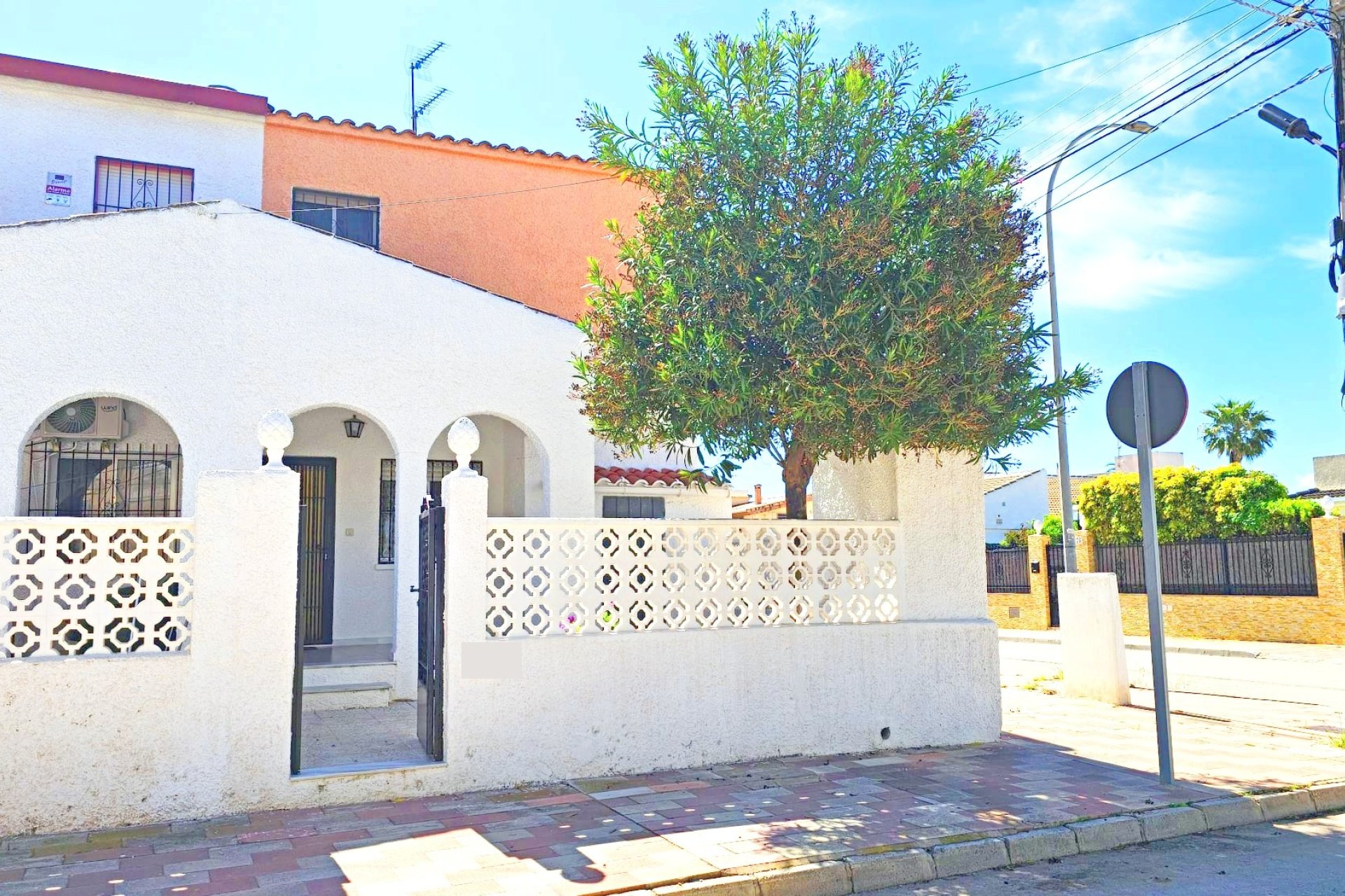 Resale - Townhouse / Duplex / Corner - Los Alcázares