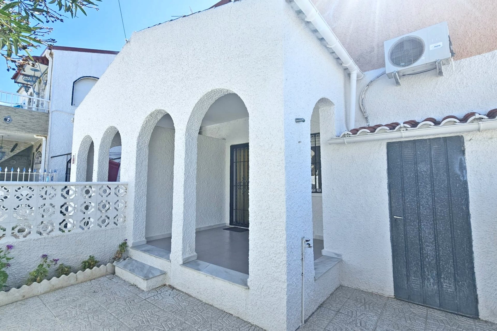 Resale - Townhouse / Duplex / Corner - Los Alcázares