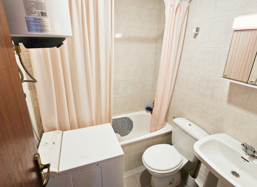 Resale - Townhouse / Duplex / Corner - Los Alcázares