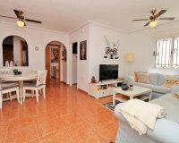 Resale - Townhouse / Duplex / Corner - Los Altos