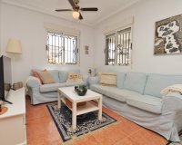 Resale - Townhouse / Duplex / Corner - Los Altos