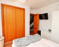 Resale - Townhouse / Duplex / Corner - Los Altos