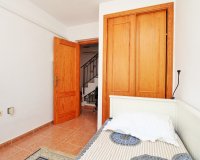 Resale - Townhouse / Duplex / Corner - Los Altos