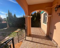 Resale - Townhouse / Duplex / Corner - Los Montesinos - La Herrada