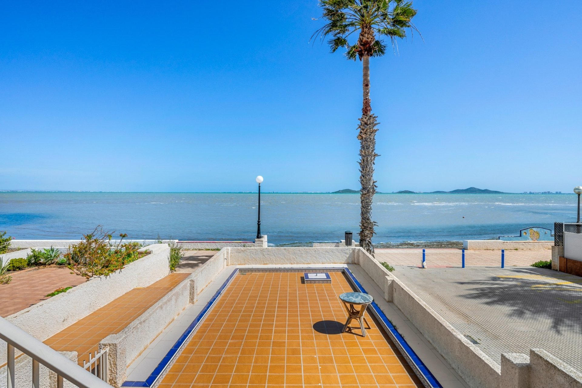 Resale - Townhouse / Duplex / Corner - Los Urrutias - Estrella de Mar