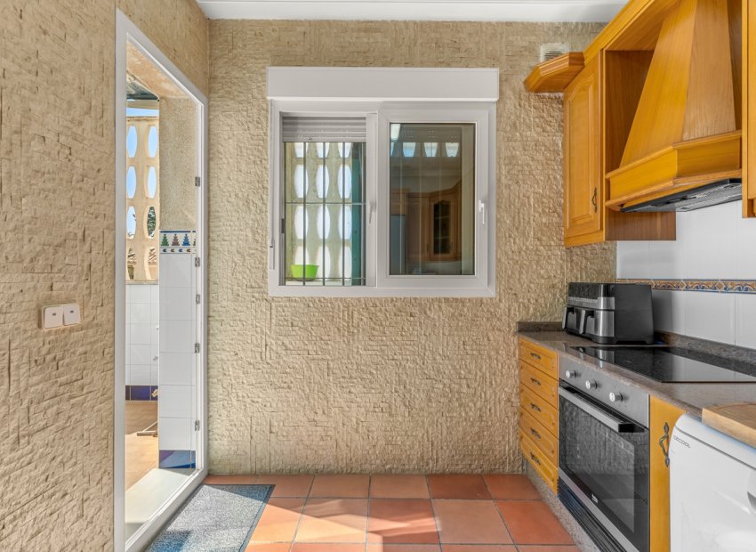 Resale - Townhouse / Duplex / Corner - Los Urrutias - Estrella de Mar