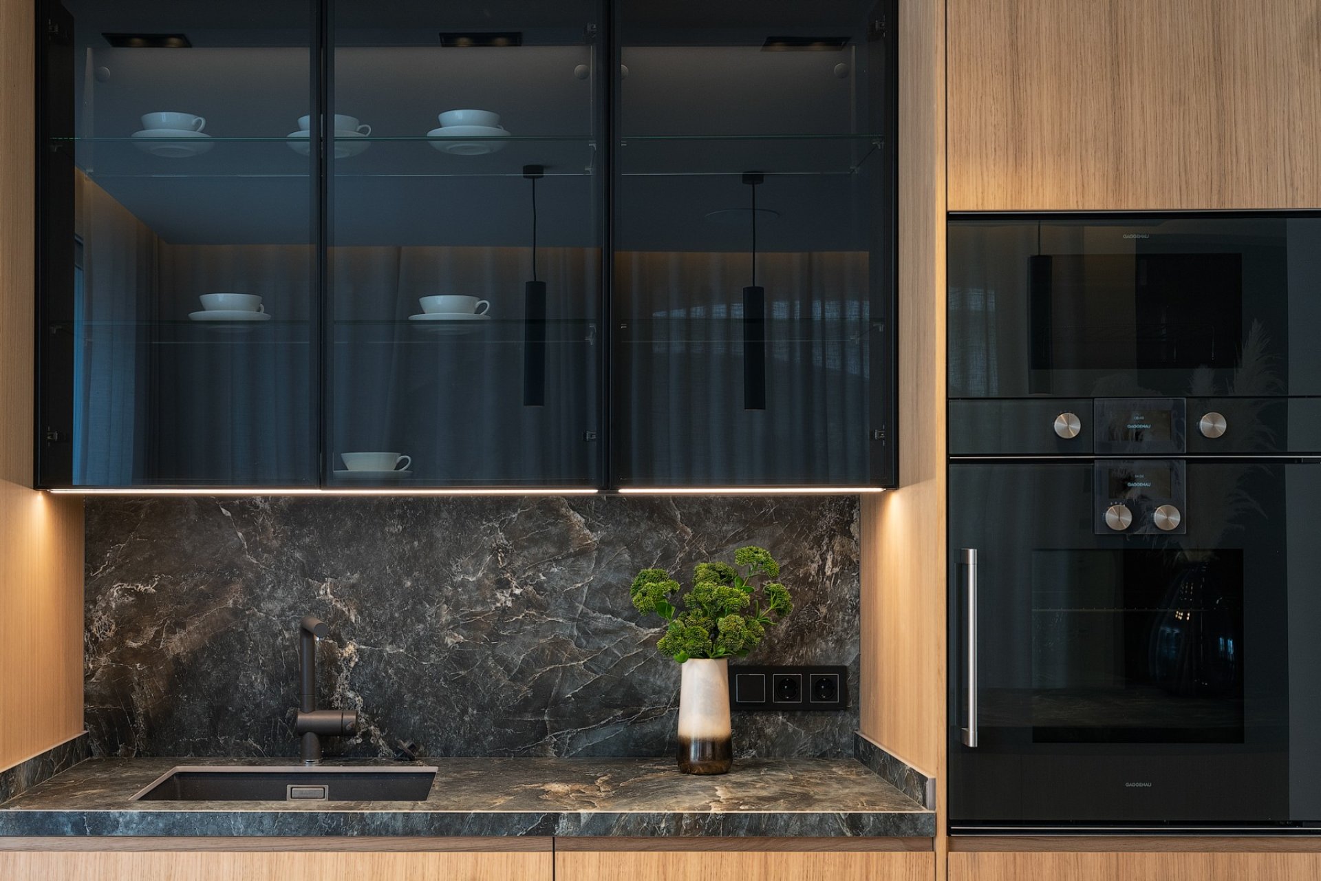 Resale - Townhouse / Duplex / Corner - Marbella - Golden Mile