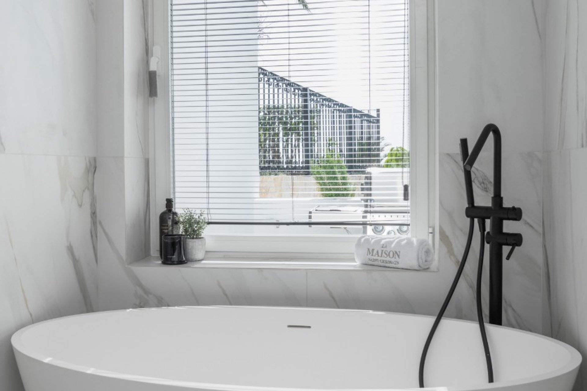 Resale - Townhouse / Duplex / Corner - Marbella - Golden Mile