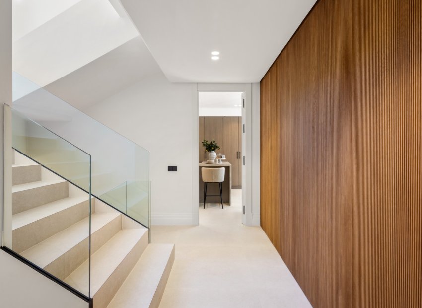 Resale - Townhouse / Duplex / Corner - Marbella - Golden Mile