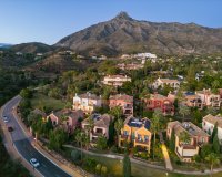 Resale - Townhouse / Duplex / Corner - Marbella - Golden Mile