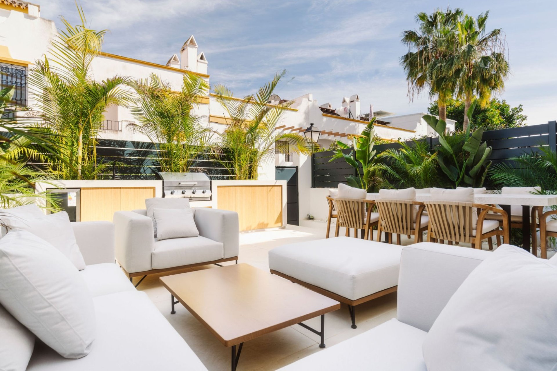 Resale - Townhouse / Duplex / Corner - Marbella - Golden Mile