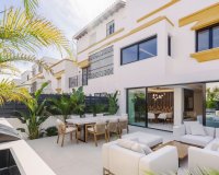 Resale - Townhouse / Duplex / Corner - Marbella - Golden Mile
