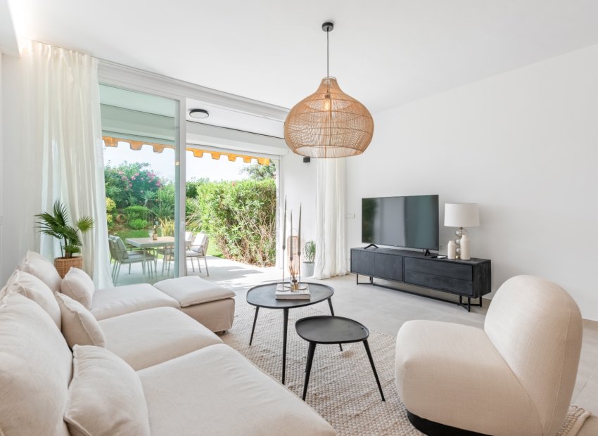 Resale - Townhouse / Duplex / Corner - Marbella - Nueva Andalucía