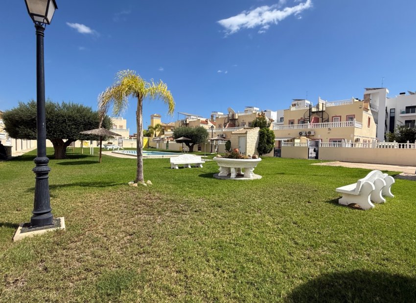 Resale - Townhouse / Duplex / Corner - Orihuela Costa - Cabo Roig