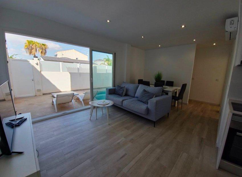 Resale - Townhouse / Duplex / Corner - Orihuela Costa - Cabo Roig