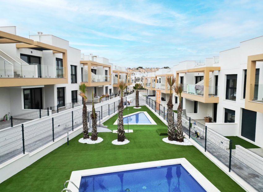 Resale - Townhouse / Duplex / Corner - Orihuela Costa - Costa Blanca