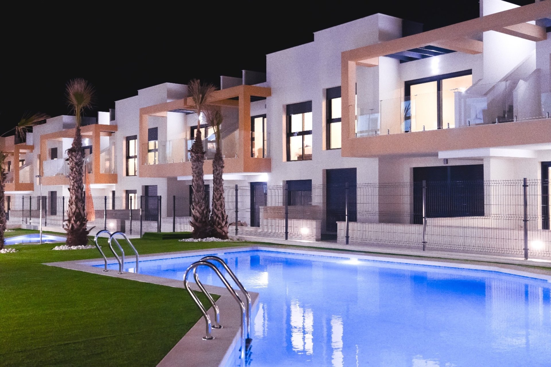 Resale - Townhouse / Duplex / Corner - Orihuela Costa - Costa Blanca
