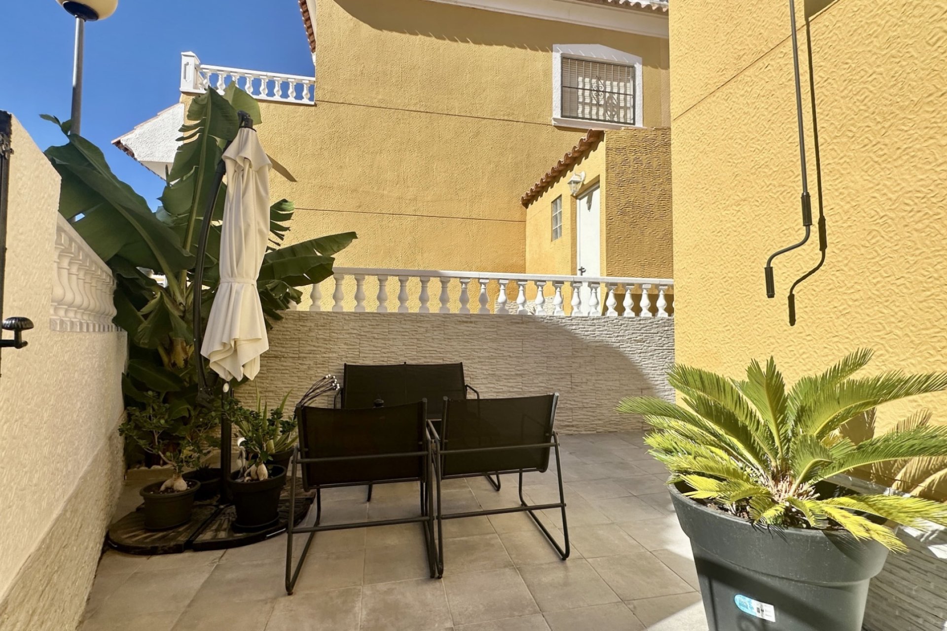 Resale - Townhouse / Duplex / Corner - Orihuela Costa - La Florida