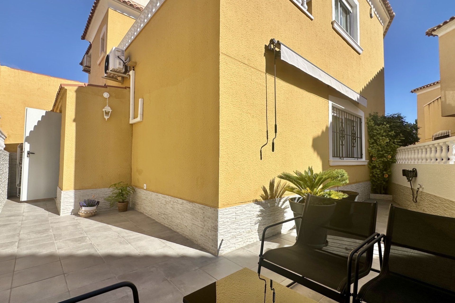 Resale - Townhouse / Duplex / Corner - Orihuela Costa - La Florida