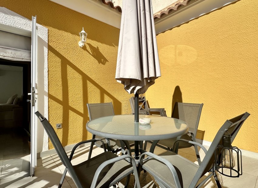 Resale - Townhouse / Duplex / Corner - Orihuela Costa - La Florida