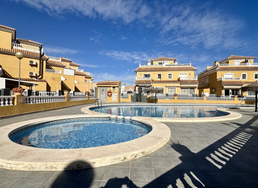 Resale - Townhouse / Duplex / Corner - Orihuela Costa - La Florida