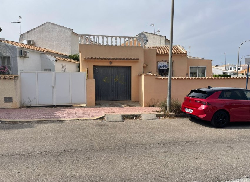 Resale - Townhouse / Duplex / Corner - Orihuela Costa - La Florida