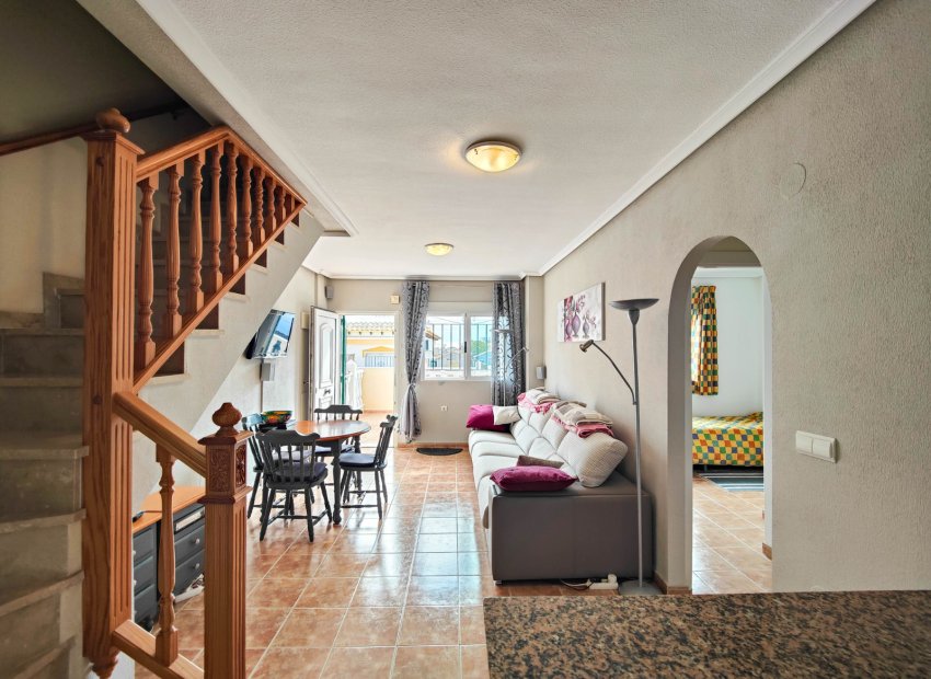 Resale - Townhouse / Duplex / Corner - Orihuela Costa - La Florida