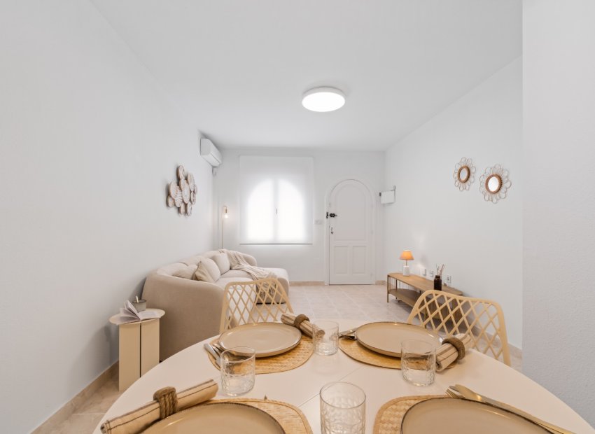 Resale - Townhouse / Duplex / Corner - Orihuela Costa - La Florida