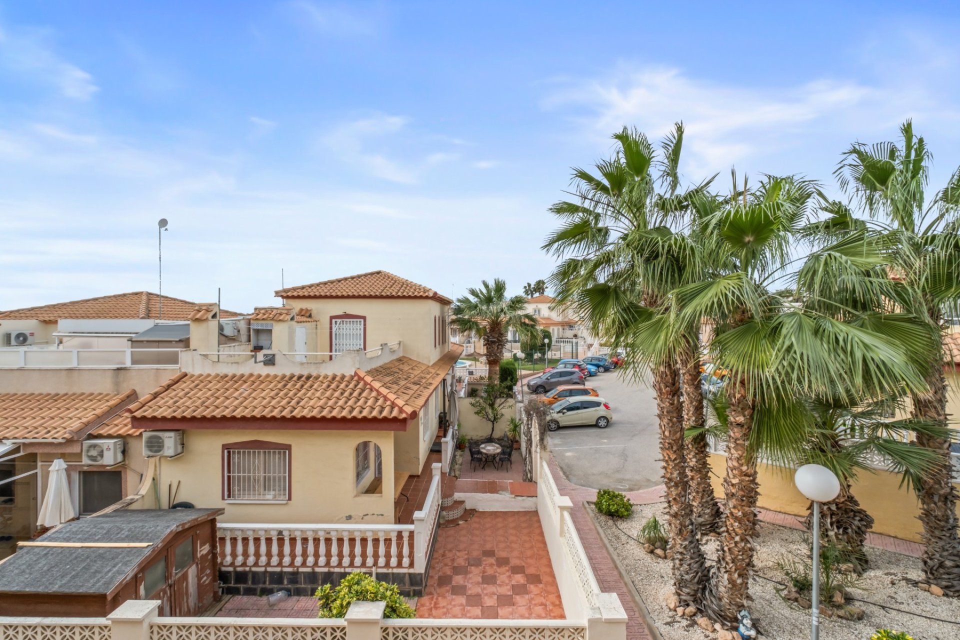 Resale - Townhouse / Duplex / Corner - Orihuela Costa - La Florida