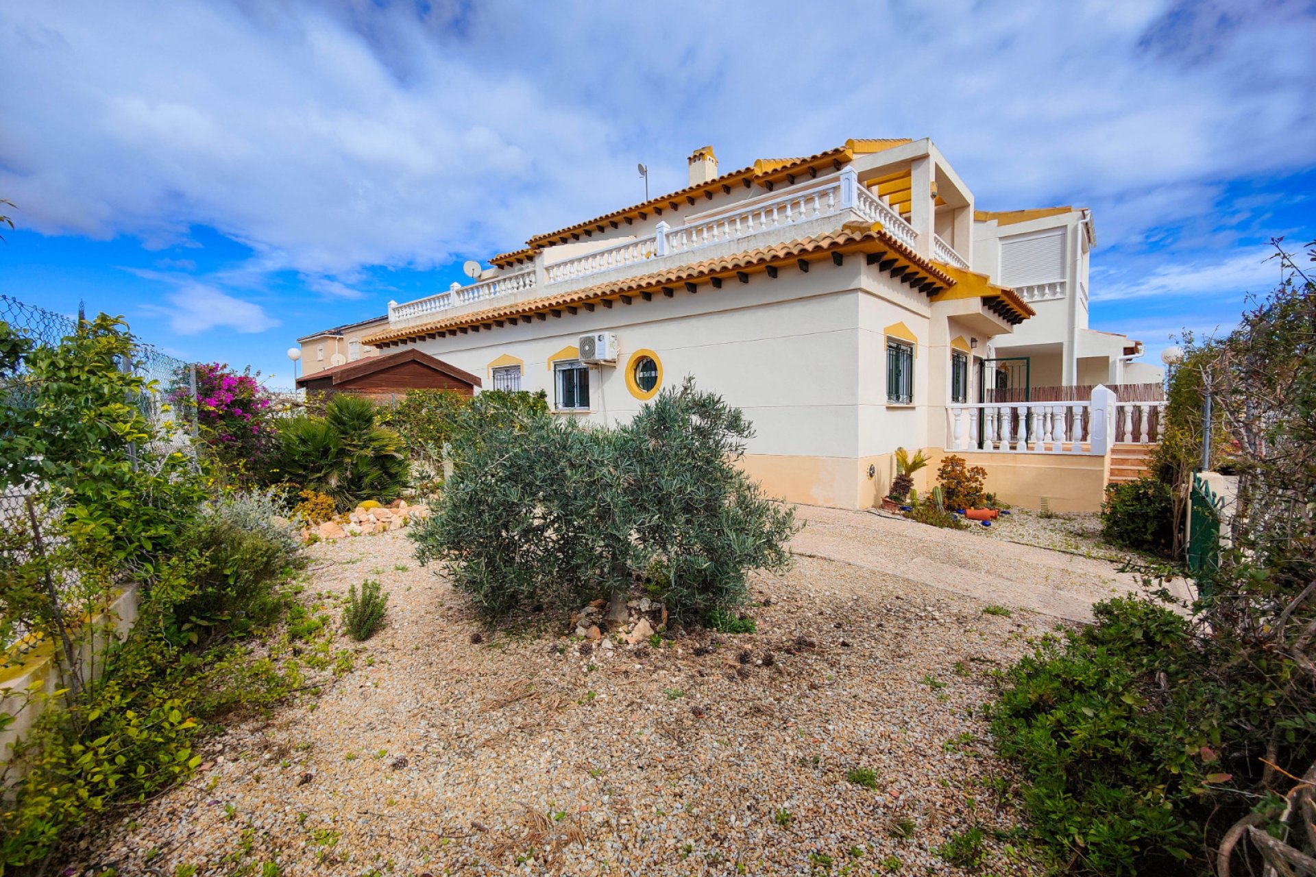Resale - Townhouse / Duplex / Corner - Orihuela Costa - La Florida