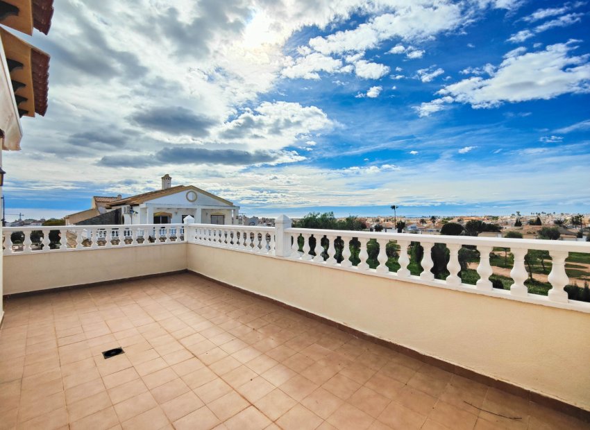 Resale - Townhouse / Duplex / Corner - Orihuela Costa - La Florida