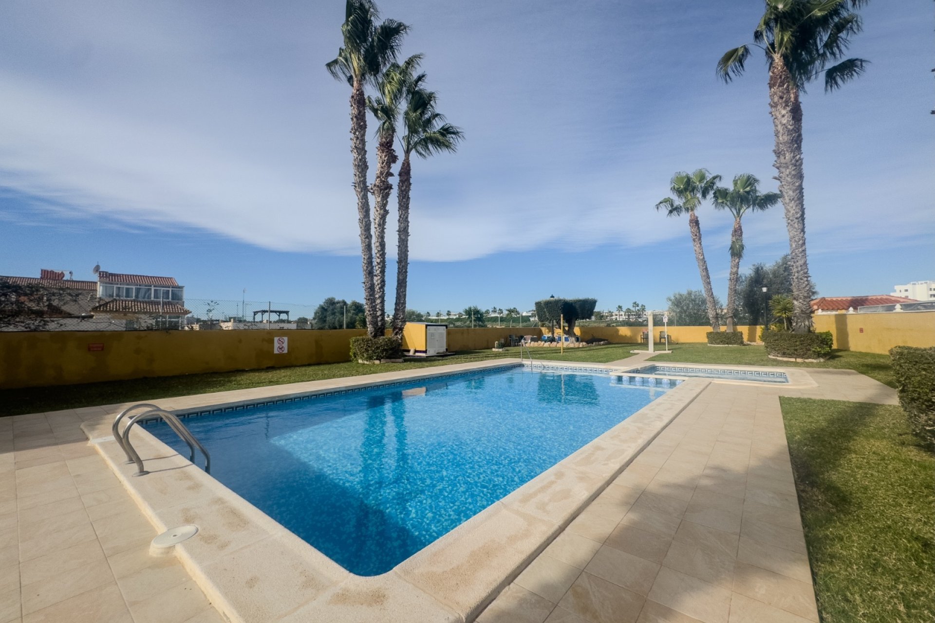 Resale - Townhouse / Duplex / Corner - Orihuela Costa - La Regia