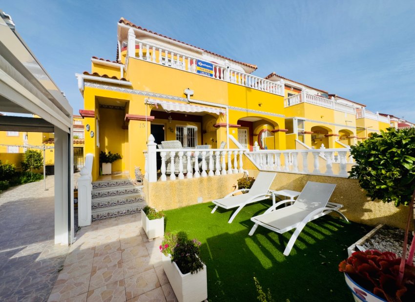 Resale - Townhouse / Duplex / Corner - Orihuela Costa - La Regia