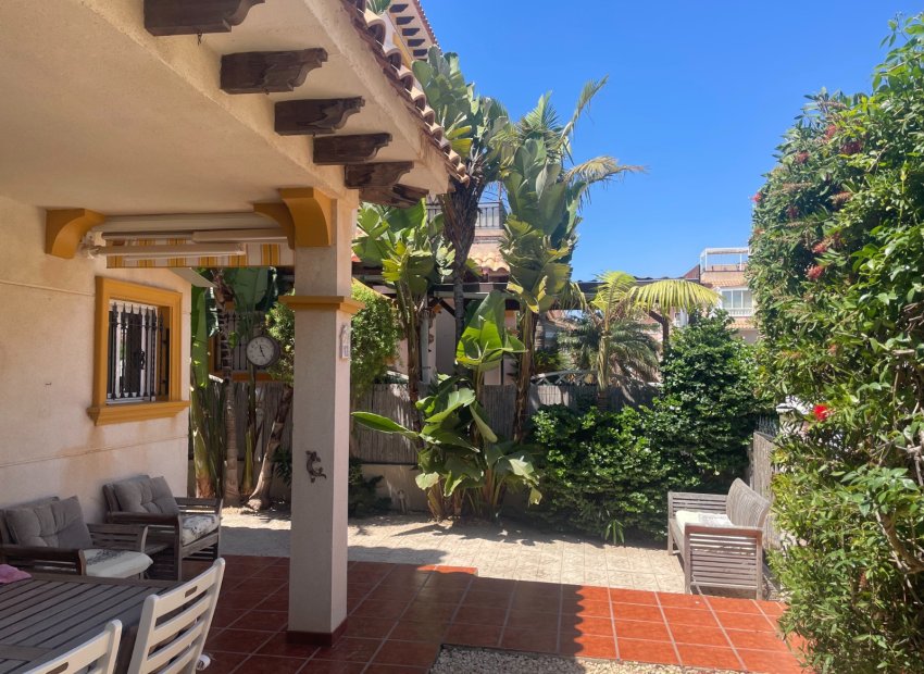 Resale - Townhouse / Duplex / Corner - Orihuela Costa - La Regia