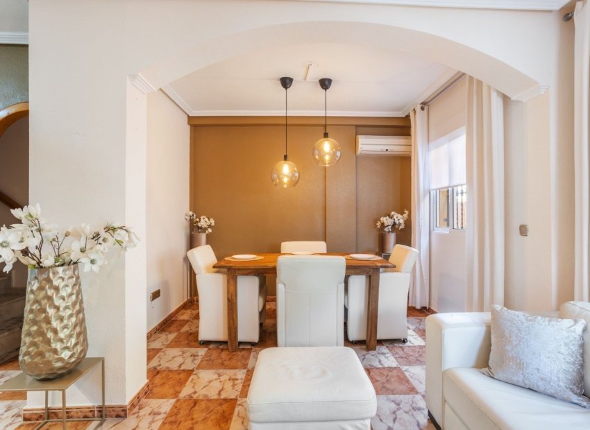Resale - Townhouse / Duplex / Corner - Orihuela Costa - La Regia