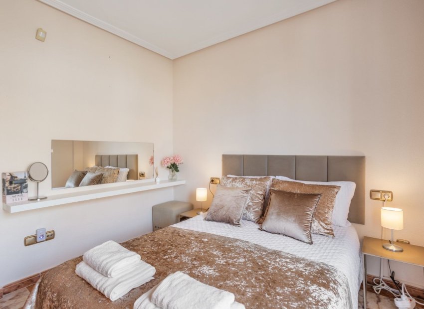 Resale - Townhouse / Duplex / Corner - Orihuela Costa - La Regia
